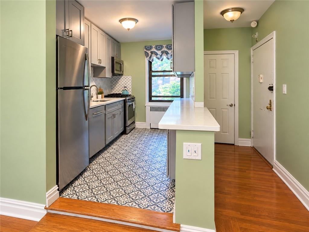 125 Ocean Avenue 5D Image 2