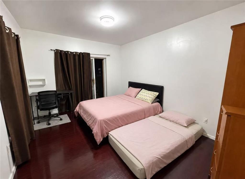 1852 70TH Street, Brooklyn, New York, 11204