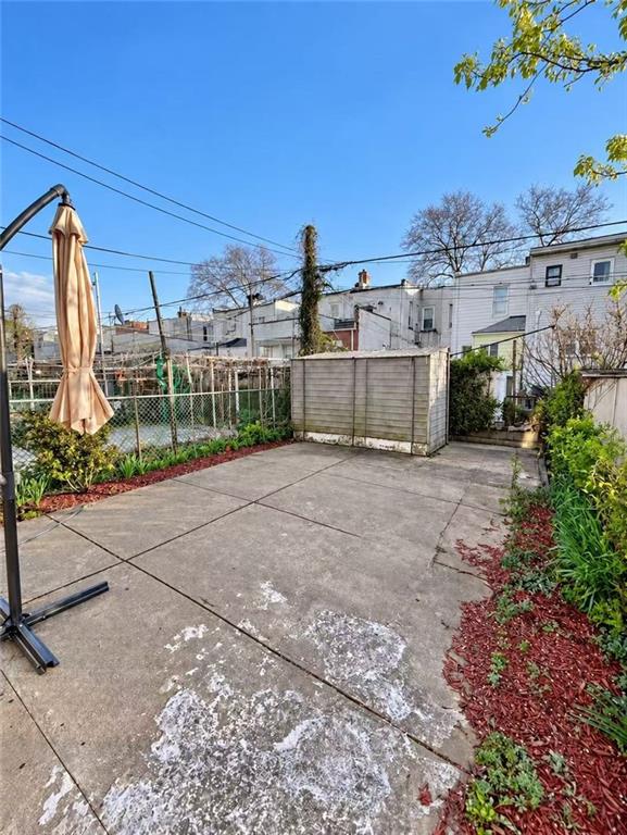 1852 70TH Street Image 5