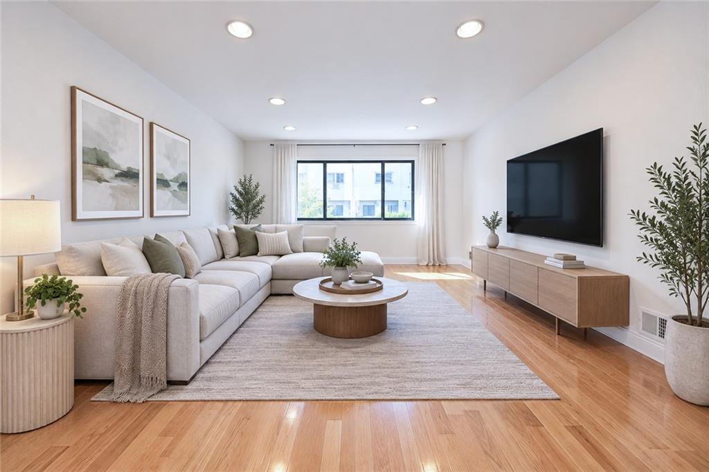 20 Dogwood Drive, Staten  Island, New York, 10312