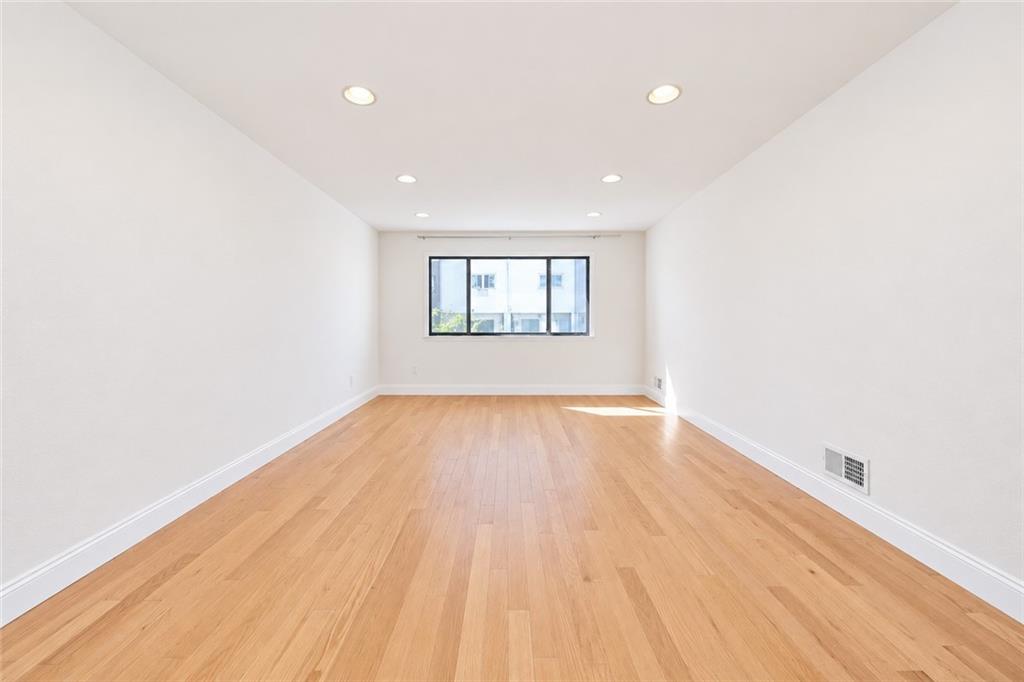 20 Dogwood Drive Image 4