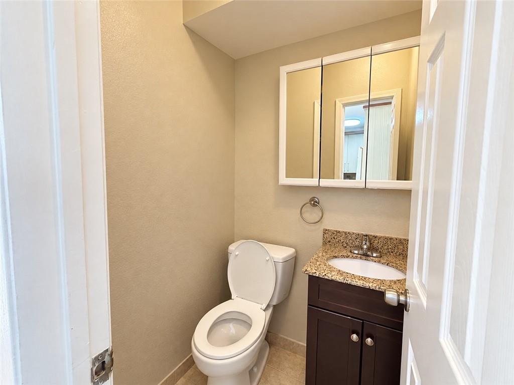 454 Raritan Avenue Image 2