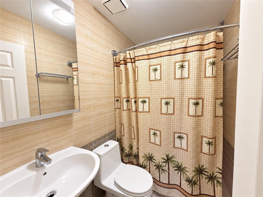454 Raritan Avenue, Staten  Island, New York, 10305 image 7
