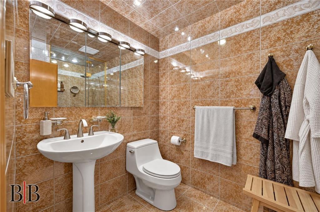 2078 Pearson Street, Brooklyn, New York, 11234 image 18