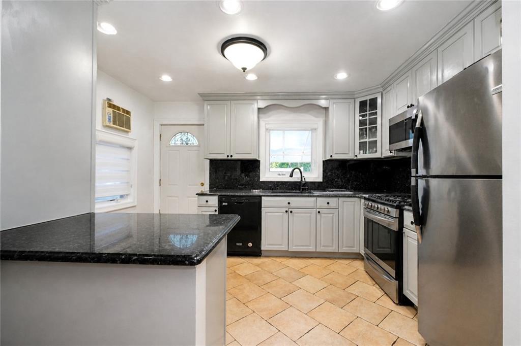 1876 Ryder Street, Brooklyn, New York, 11234 image 14