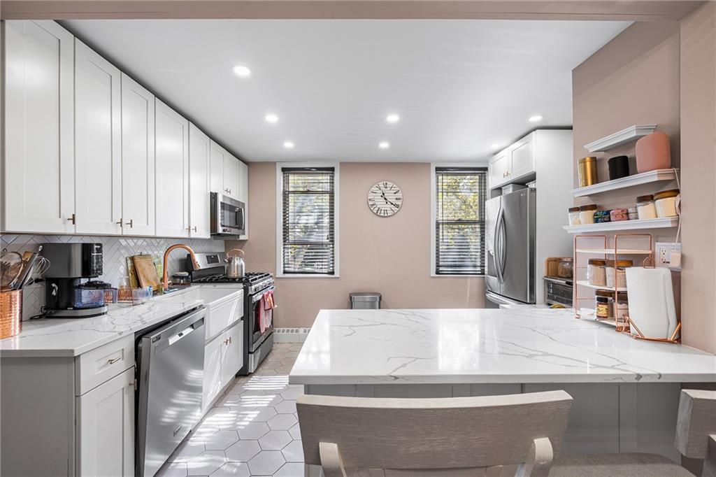 5609 Avenue T 48E Image 4