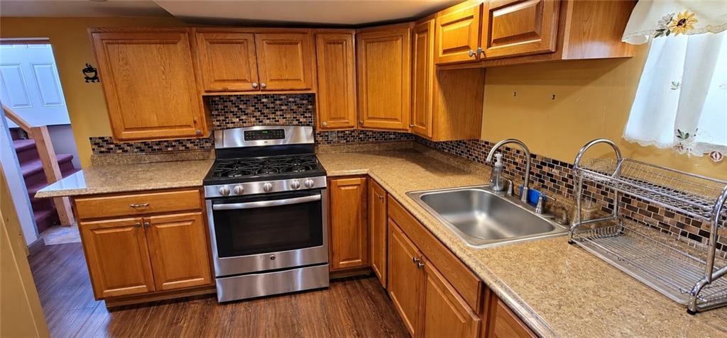 15 Eaton Court, Brooklyn, New York, 11229 image 7
