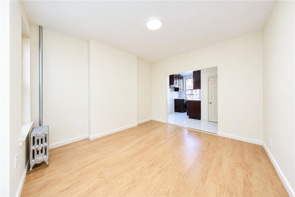 527 40th Street Image 4