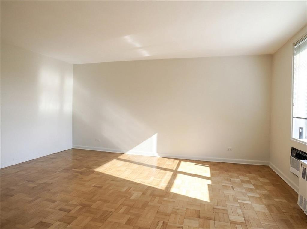 350 Richmond Terrace 1W, Staten  Island, New York, 10301 image 8