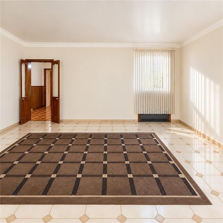 1652 West 8th Street Image 2
