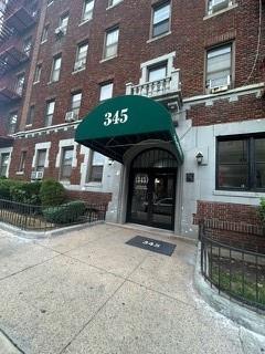 345 Bay Ridge Parkway 1J Image 2