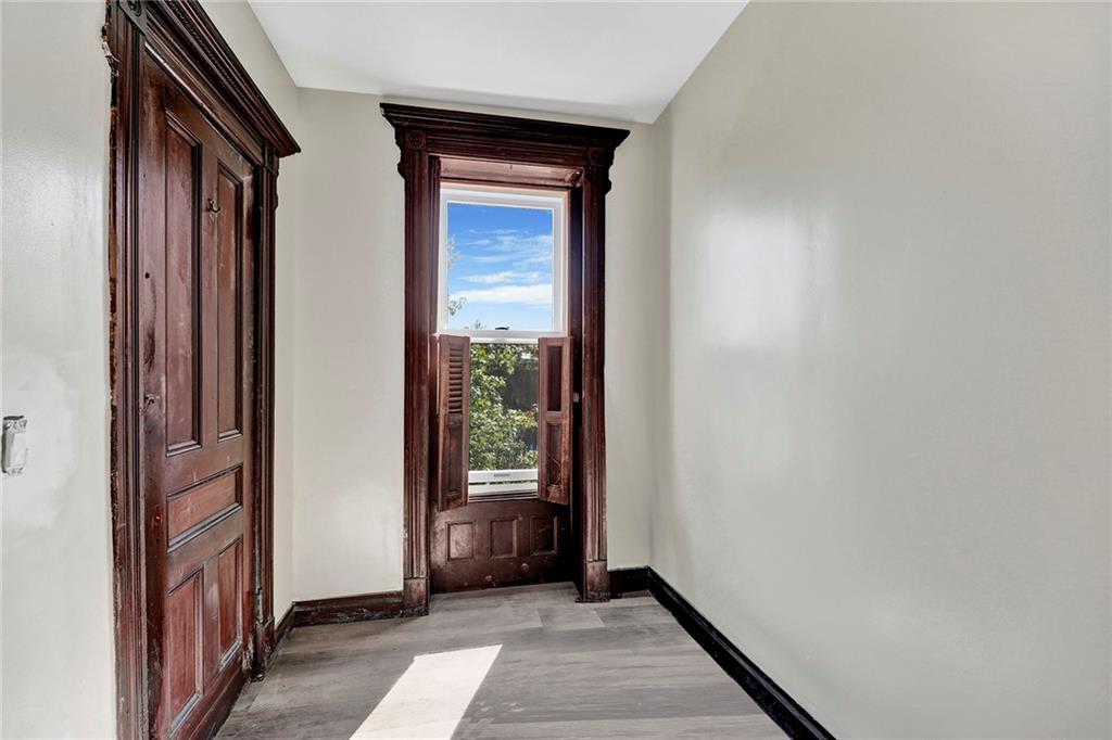 827 Hancock Street, Brooklyn, New York, 11233
