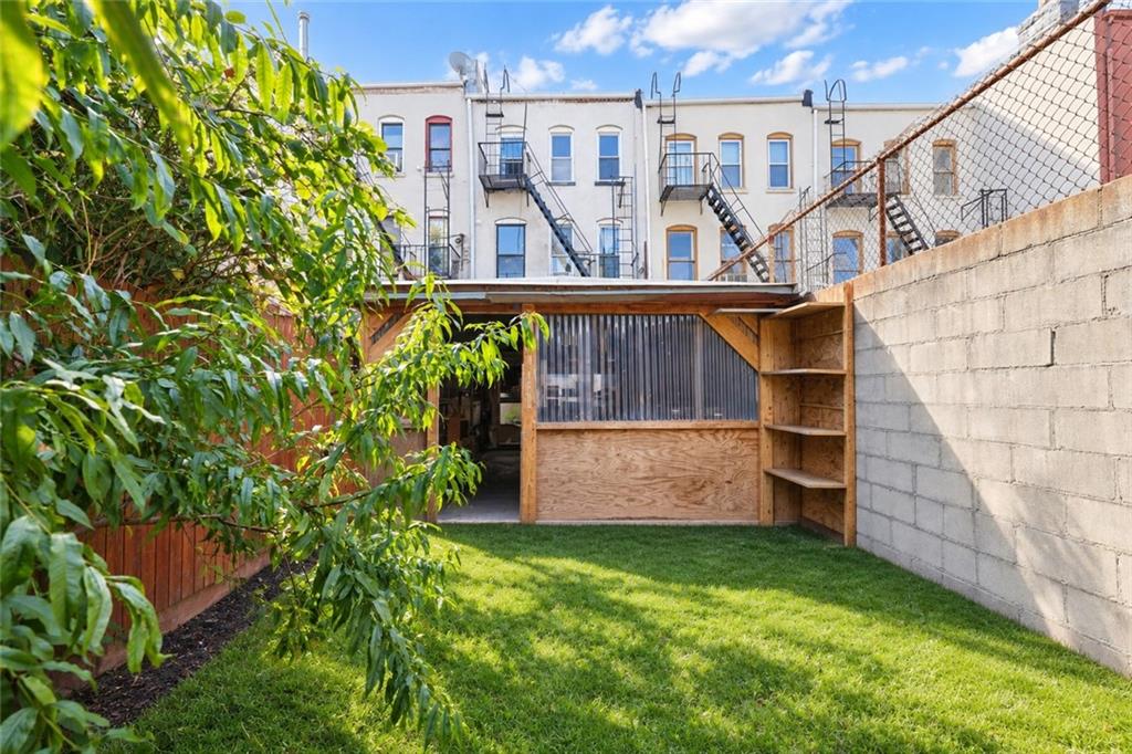 319 48th Street, Brooklyn, New York, 11220 image 27