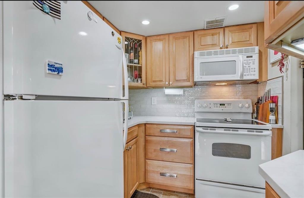 9977 Shore Road 11D, Brooklyn, New York, 11209