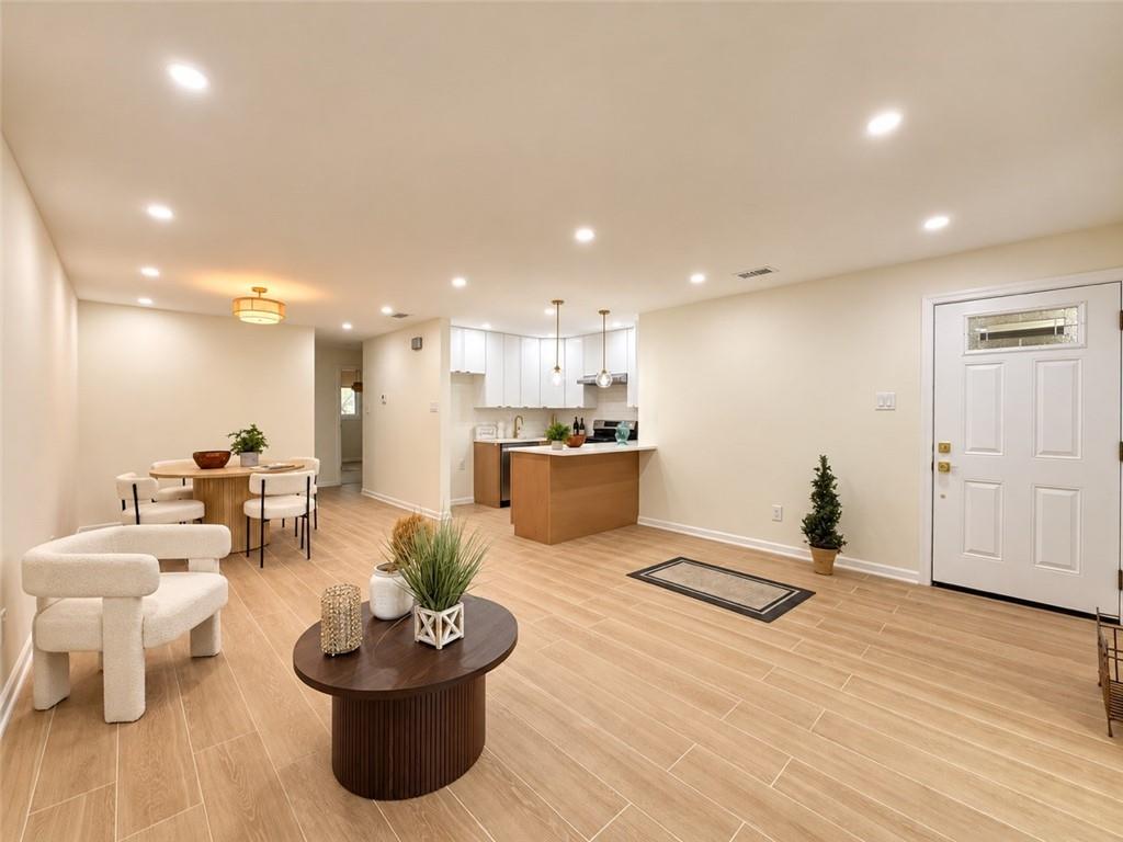 64 Timber Ridge Drive 64, Staten  Island, New York, 10306 image 23