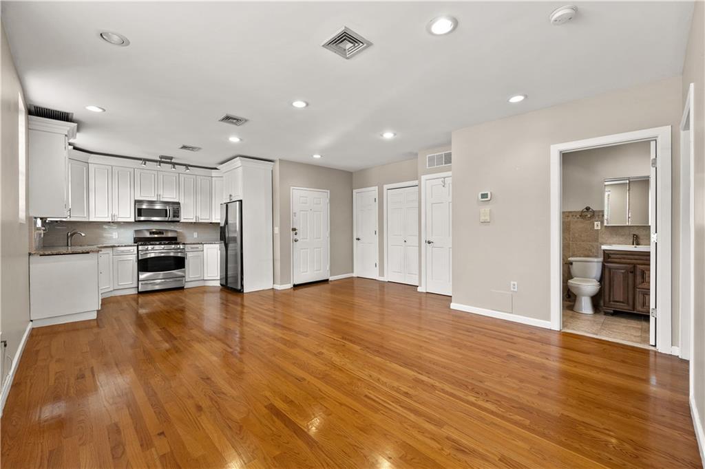 621 90th Street 5, Brooklyn, New York, 11228 image 14