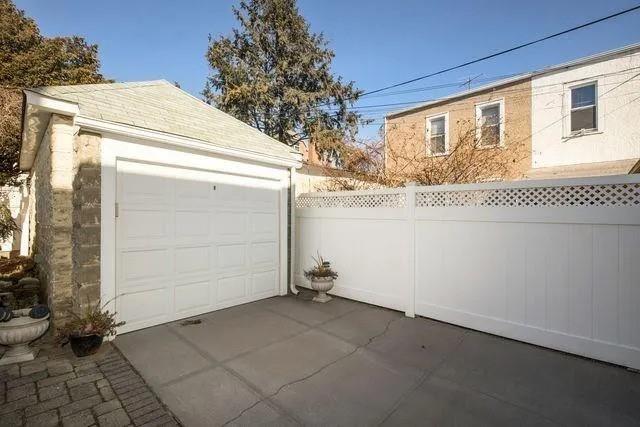 59 94th Street Image 5