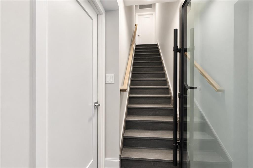 33 Keen Court, Brooklyn, New York, 11229 image 27
