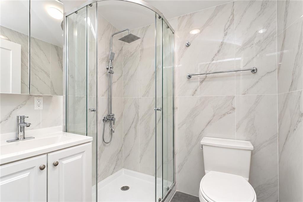 33 Keen Court, Brooklyn, New York, 11229 image 28