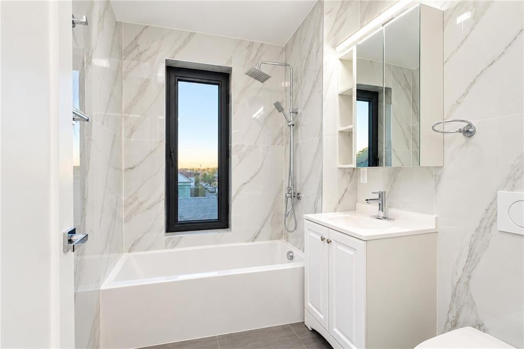 33 Keen Court, Brooklyn, New York, 11229 image 29