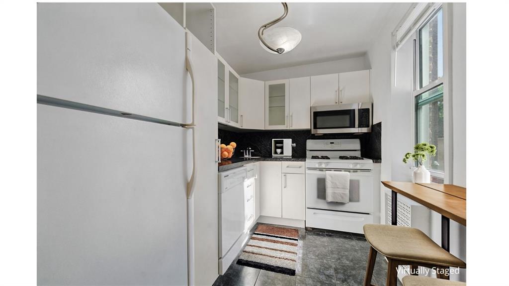 388 Avenue S 2B, Brooklyn, New York, 11223 image 11