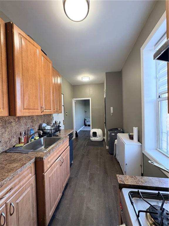 1967 65th Street 4E Image 5