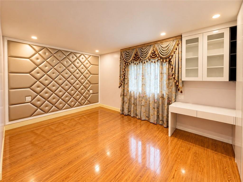 1935 80 Street, Brooklyn, New York, 11214 image 36