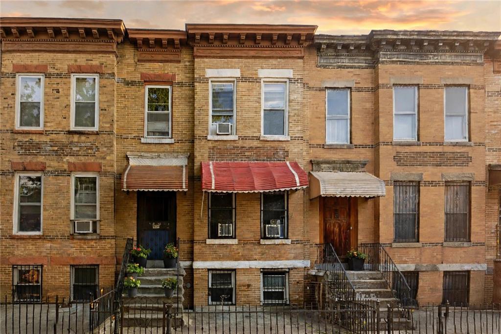 663 48th Street, Brooklyn, New York, 11220