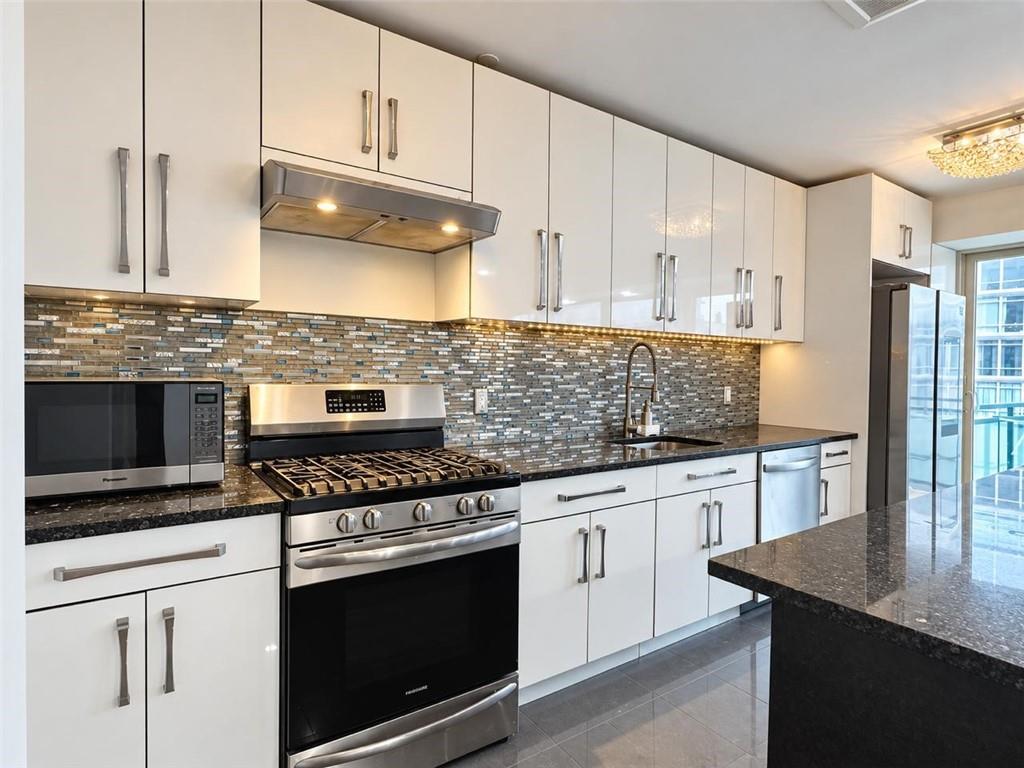 3425 GUIDER Avenue 3A, Brooklyn, New York, 11235