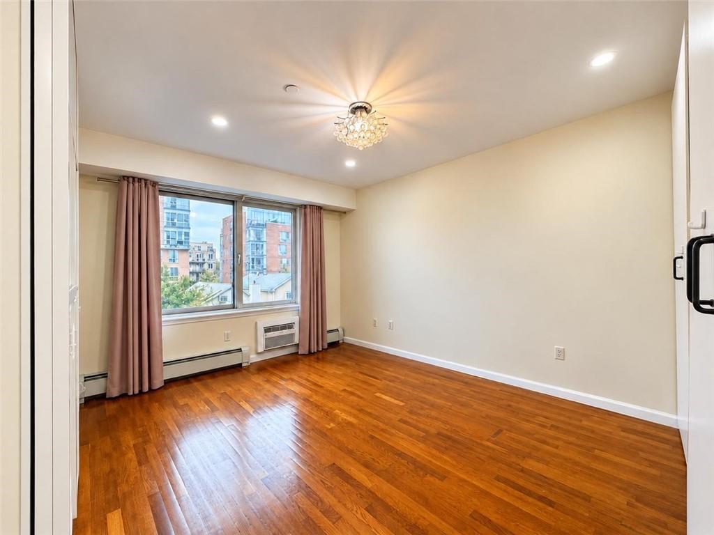 3425 GUIDER Avenue 3A, Brooklyn, New York, 11235 image 11