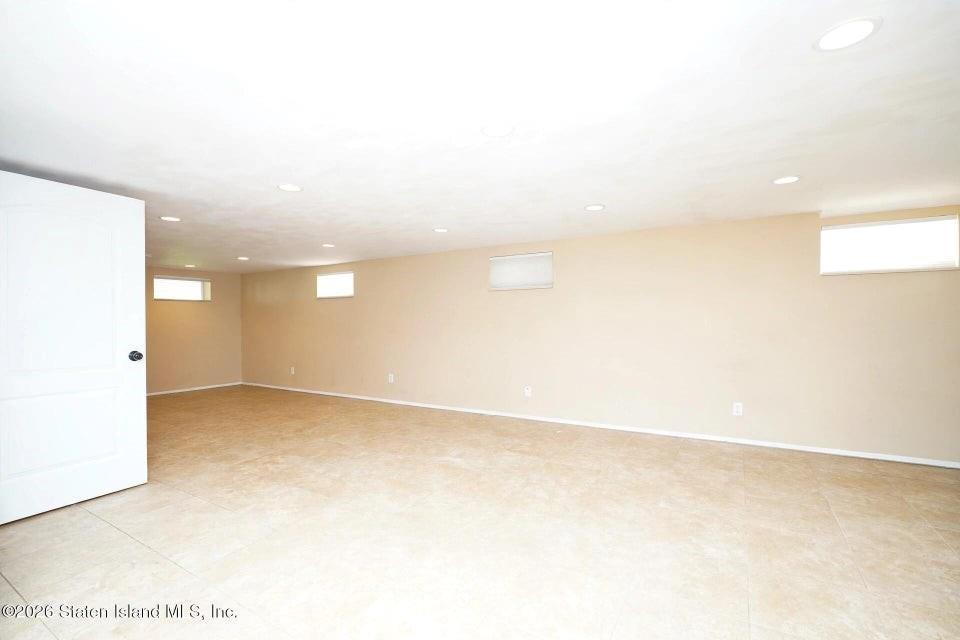 337 Thomas Street, Staten  Island, New York, 10306 image 23