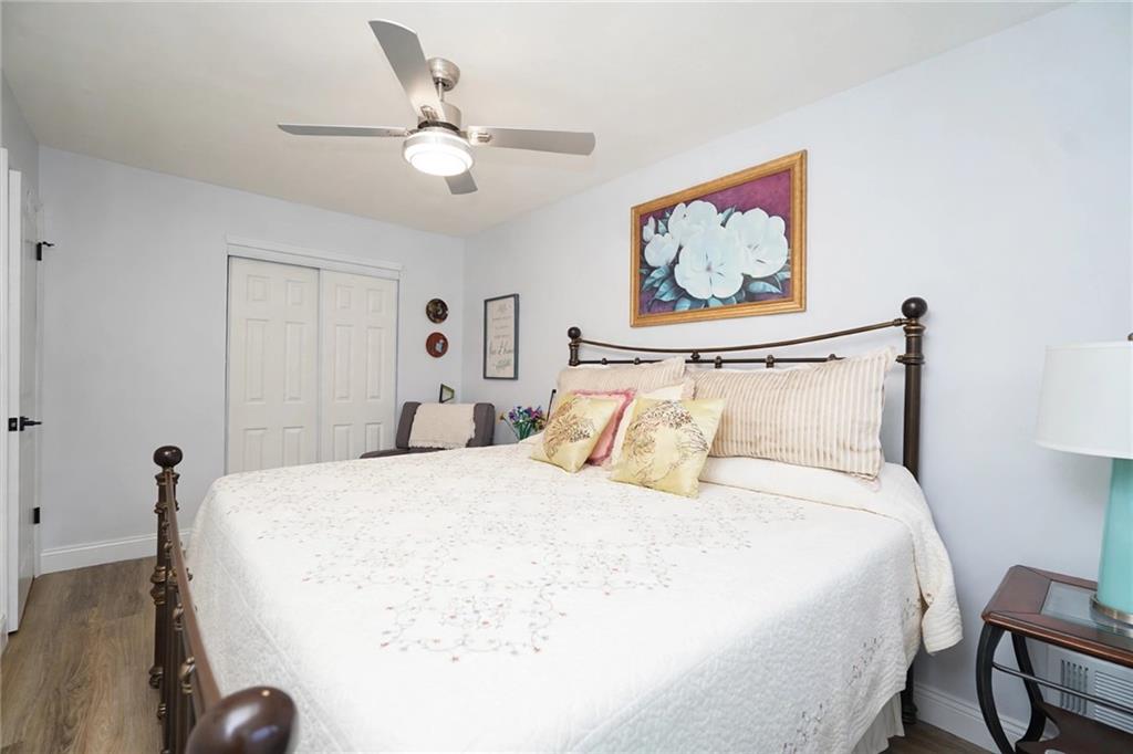 267 Rolling Hill Green 267, Staten  Island, New York, 10312 image 26