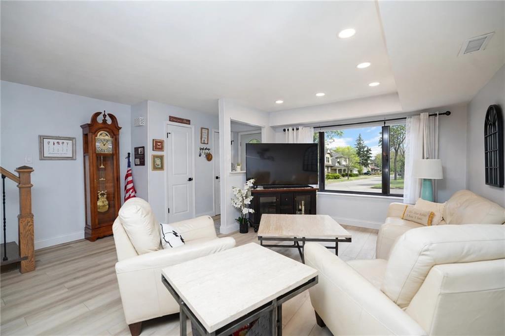 267 Rolling Hill Green 267, Staten  Island, New York, 10312 image 15