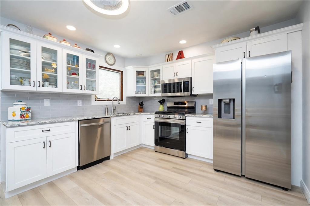 267 Rolling Hill Green 267, Staten  Island, New York, 10312 image 11