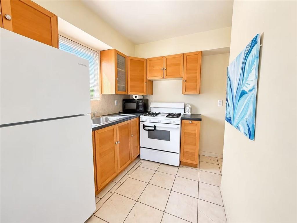 48 Cameron Avenue Image 4