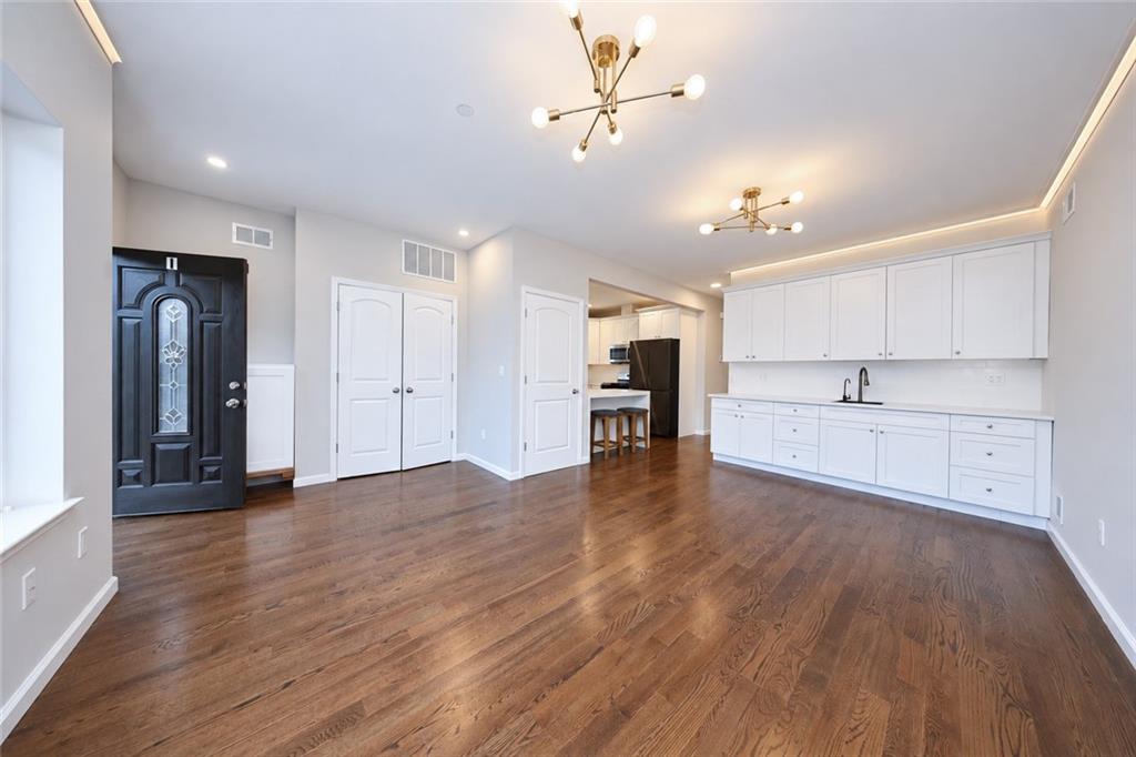 109 Gower Street, Staten  Island, New York, 10314 image 30