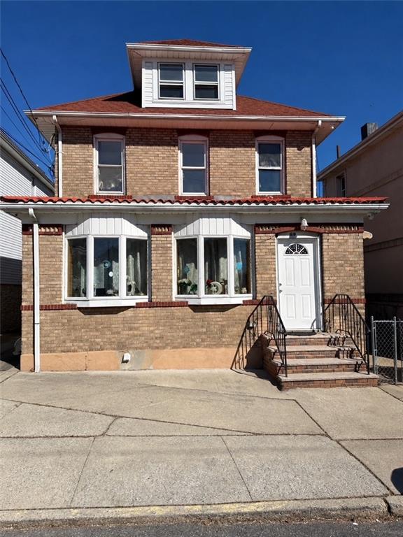 69 Windom Avenue Image 3