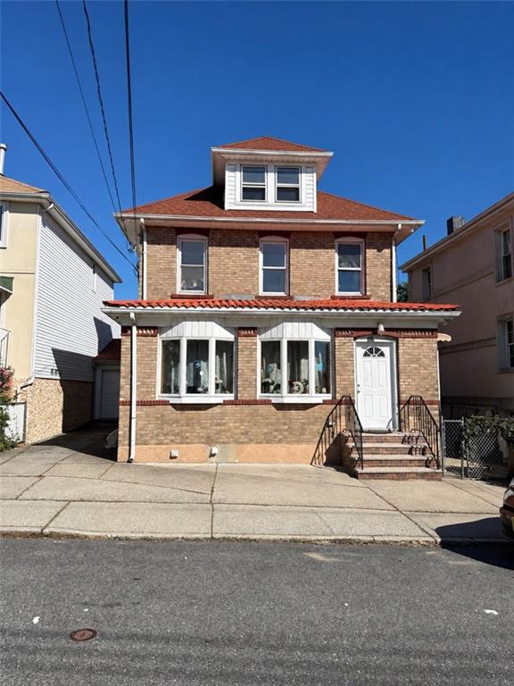 69 Windom Avenue Image 2