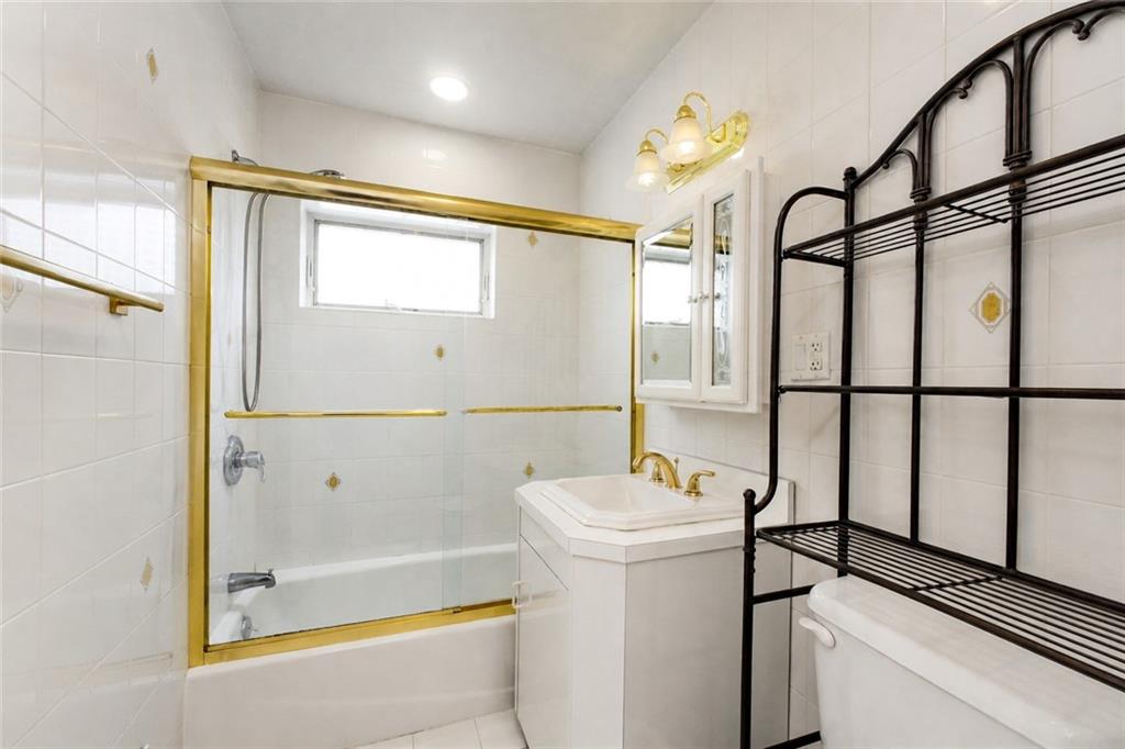 2428 East 2nd Street, Brooklyn, New York, 11218 image 11