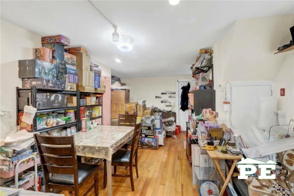 6 Lester Court, Brooklyn, New York, 11229 image 7
