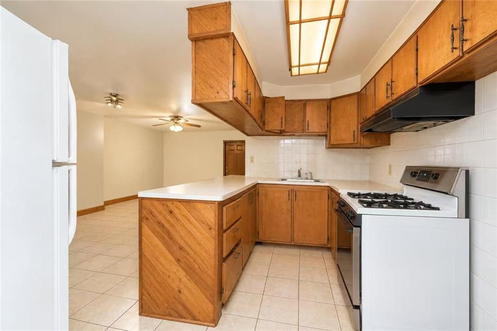434 47th Street, Brooklyn, New York, 11220 image 19