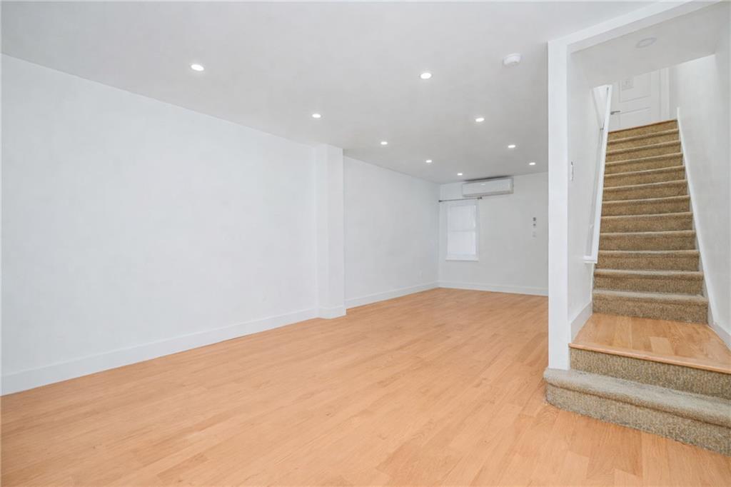 8 Brighton Court, Brooklyn, New York, 11223 image 6