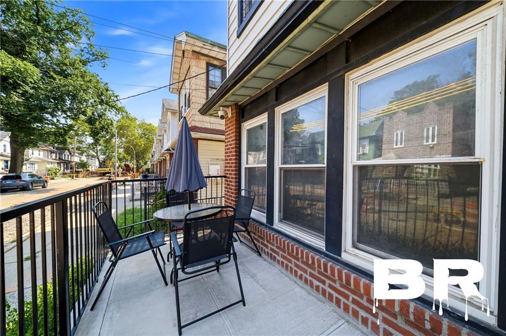 1732 East 15th Street Image 2