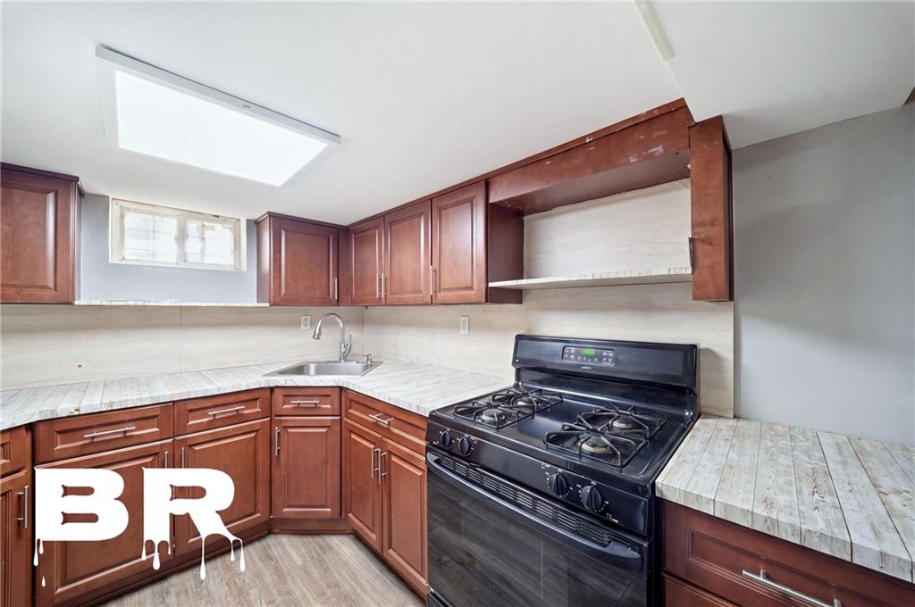 1732 East 15th Street, Brooklyn, New York, 11229 image 7