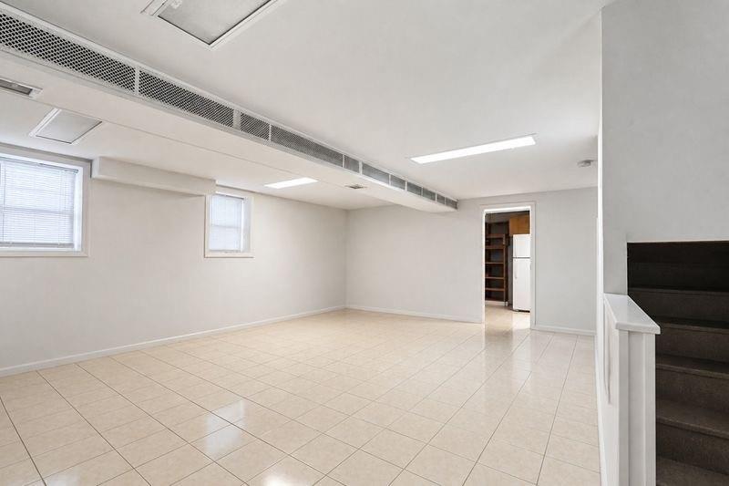 143 Irwin Street, Brooklyn, New York, 11235 image 18