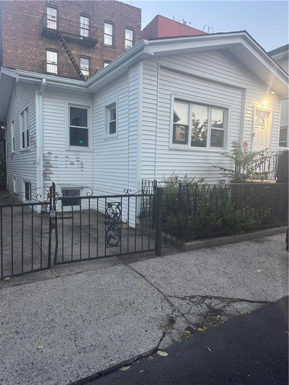 3041 Brighton 8 Street Image 4