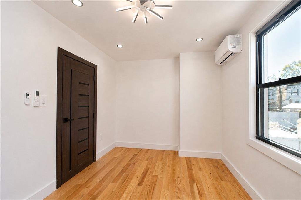 838 Troy Avenue Avenue, Brooklyn, New York, 11203 image 18