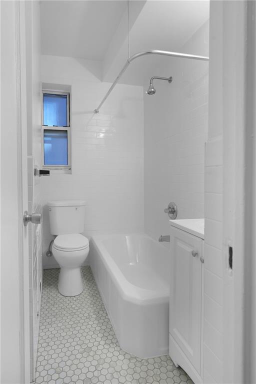 9281 Shore Road 122, Brooklyn, New York, 11209 image 6
