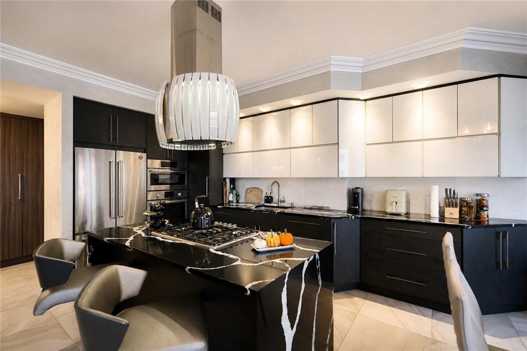 105 Oceana Drive 6F, Brooklyn, New York, 11235