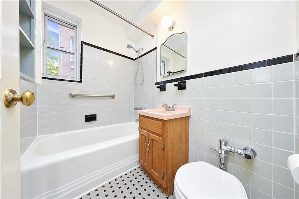 22 Webster Avenue 4F, Brooklyn, New York, 11230 image 9